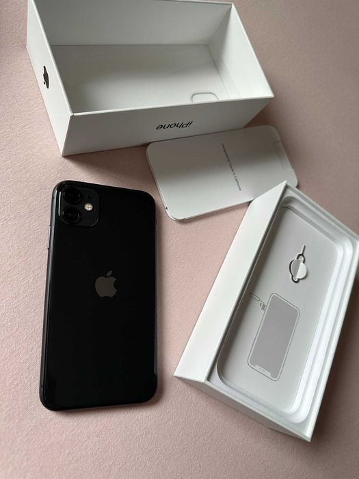 iPhone 11, 64 GB, Черен, като нов