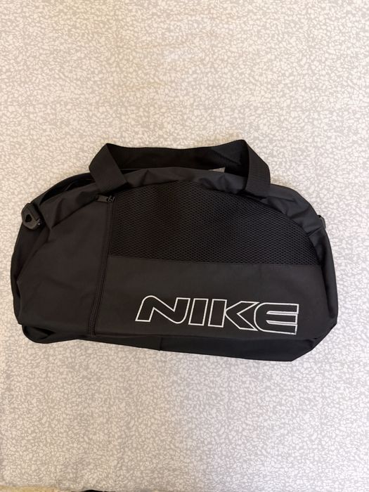Сак на Nike