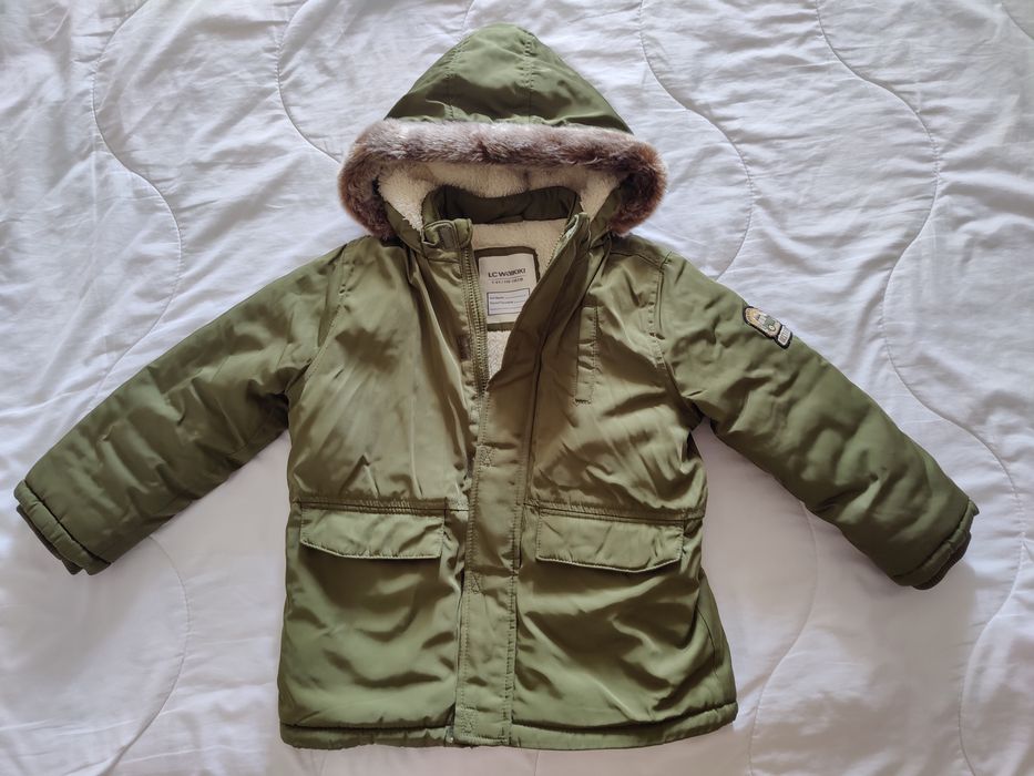 Куртки на мальчика 5-6 лет, 120 р