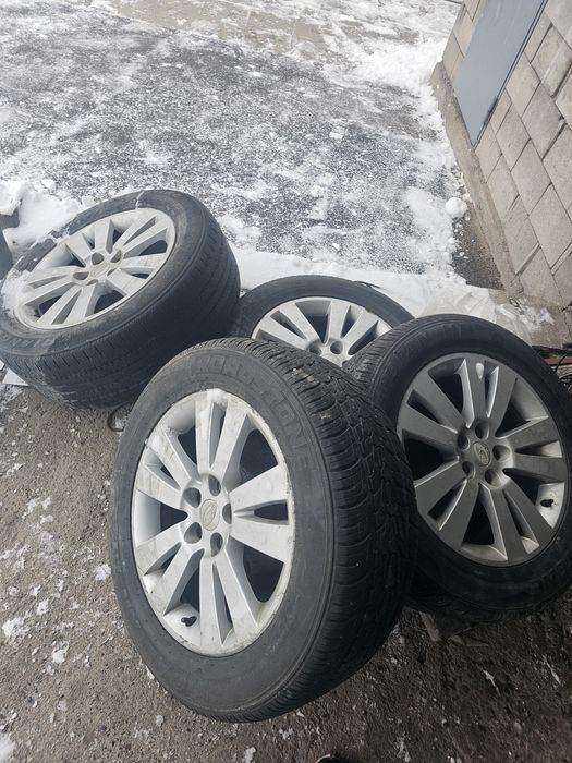 Диски с резиной  225 ×55 R18