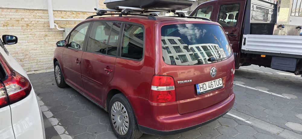 VOLKSWAGEN Touran 2004 — imagine 3