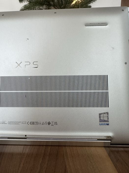 Laptop DELL XPS 17 9700 Notebook 17" 32GB, 1TB SSD
