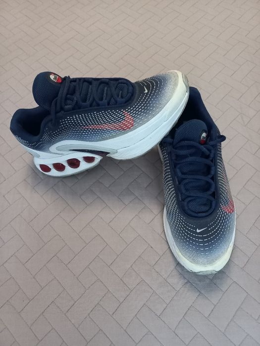 Маратонки Nike Air Max Dn