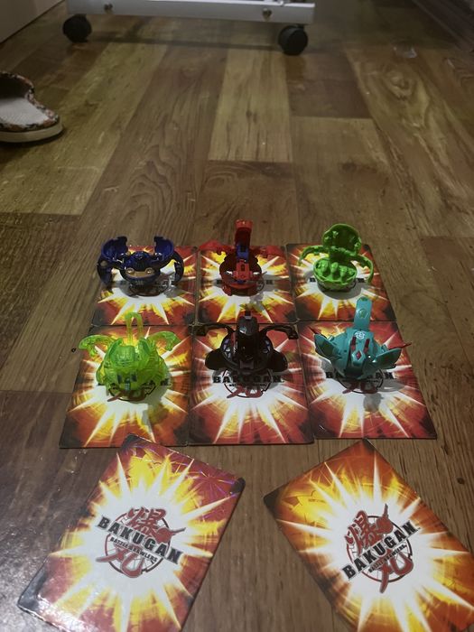 Игрушки Бакуган.