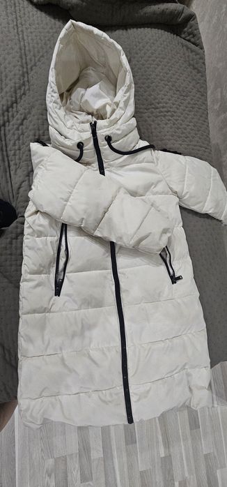 2 куртки на девочку