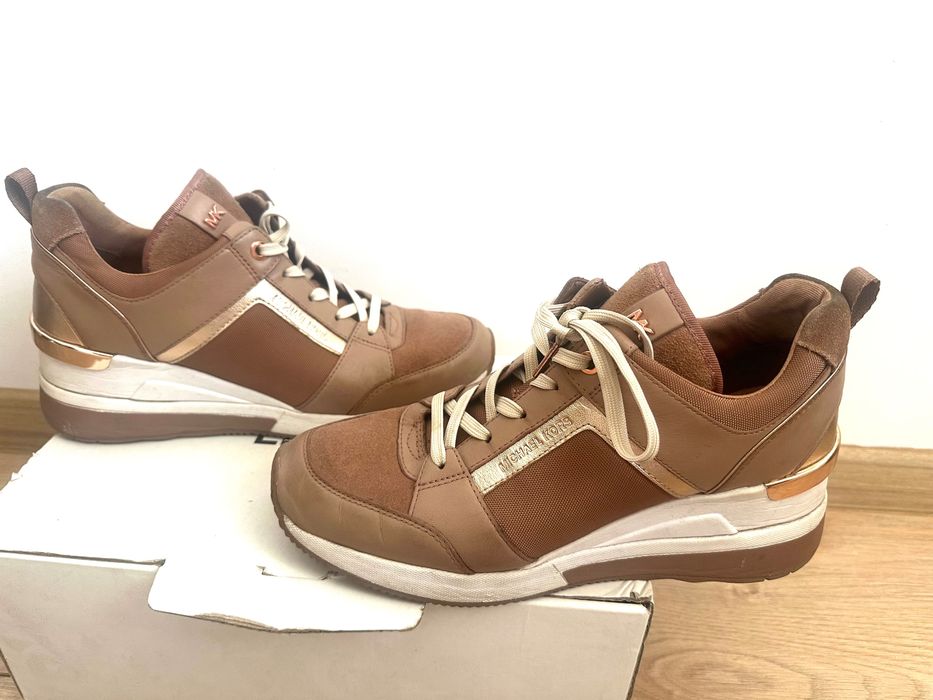 Маратонки Michael Kors 39 номер