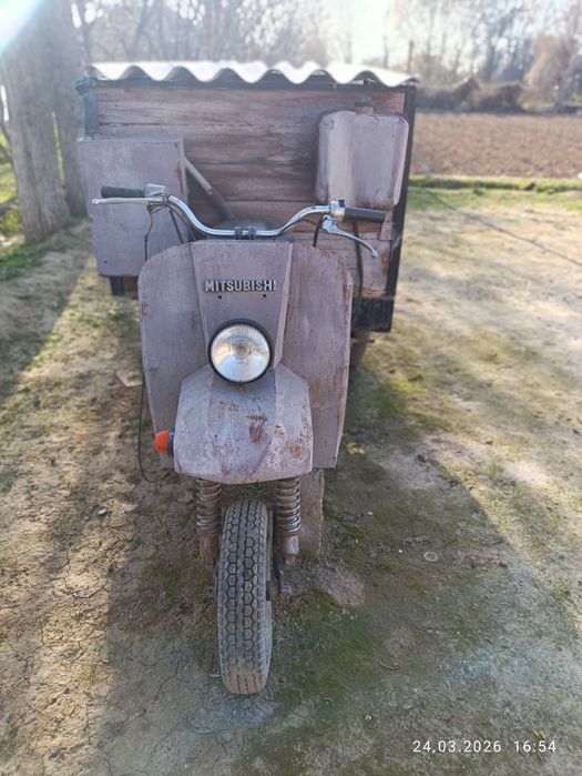 Муравеи мотоцикл