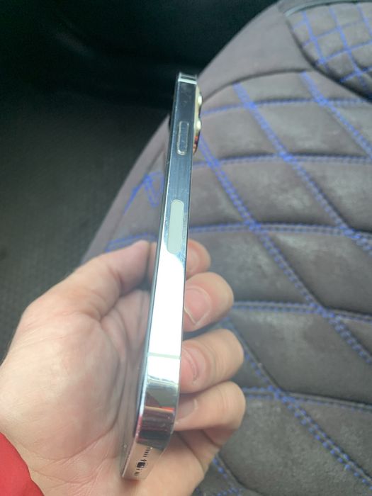 Продам срочно Айфон 13 про