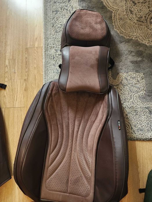 Продам комплект чехлов для автомобиля