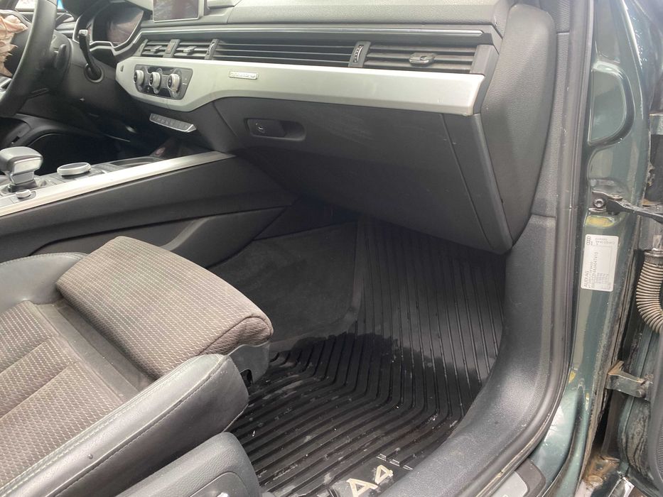 DEZMEMBREZ A4 B9 B9.5 S4 Usa Motor Cutie Mecanica Interior Far Aripa