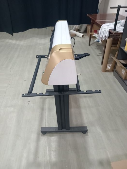 Cutting Plotter yangi