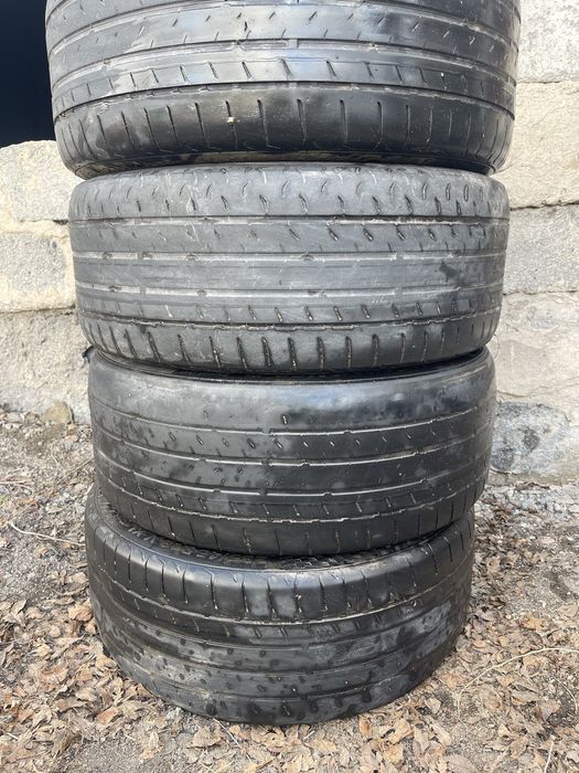 Продам 4  Автошины R18/235-45