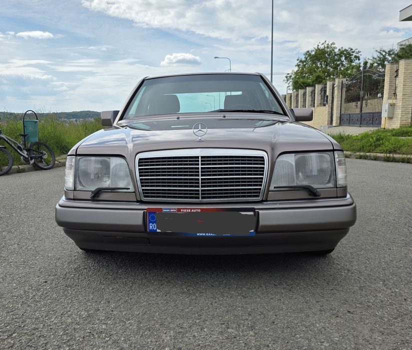 Vând Mercedes w 124