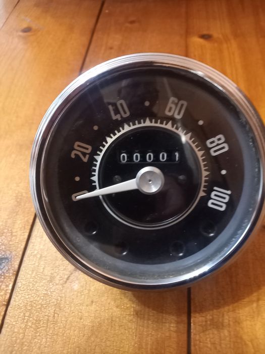 Километраж неупотребяван