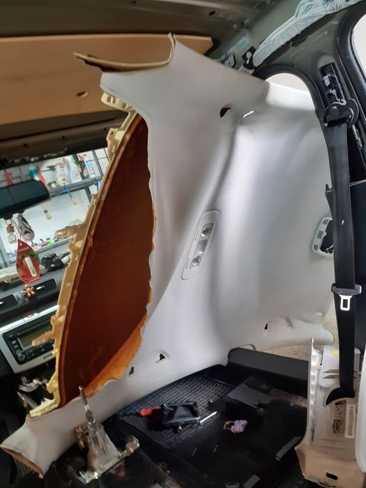 Retapitare Reconditionare Tapitare plafon, plafoane, fete usi