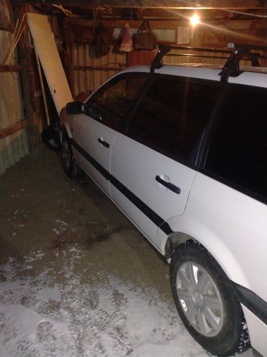 Продам Фольксваген Пассат в4 уневерсал