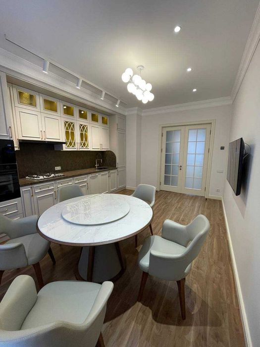 ЖК London Мирзо-Улугбекский район Новомосковская Дархан 4/8/10 130кв.м