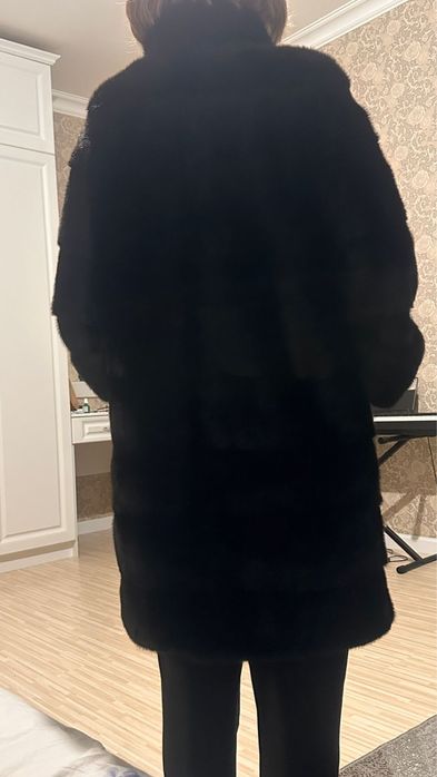 Продам норковую шубу