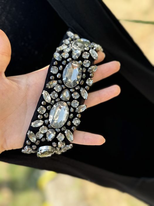 Черна рокля Зара М размер