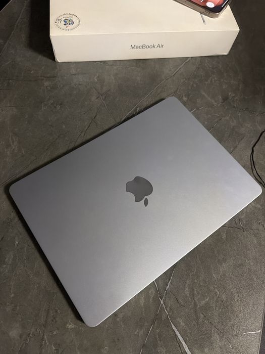 MacBook M4 Air 256/16
