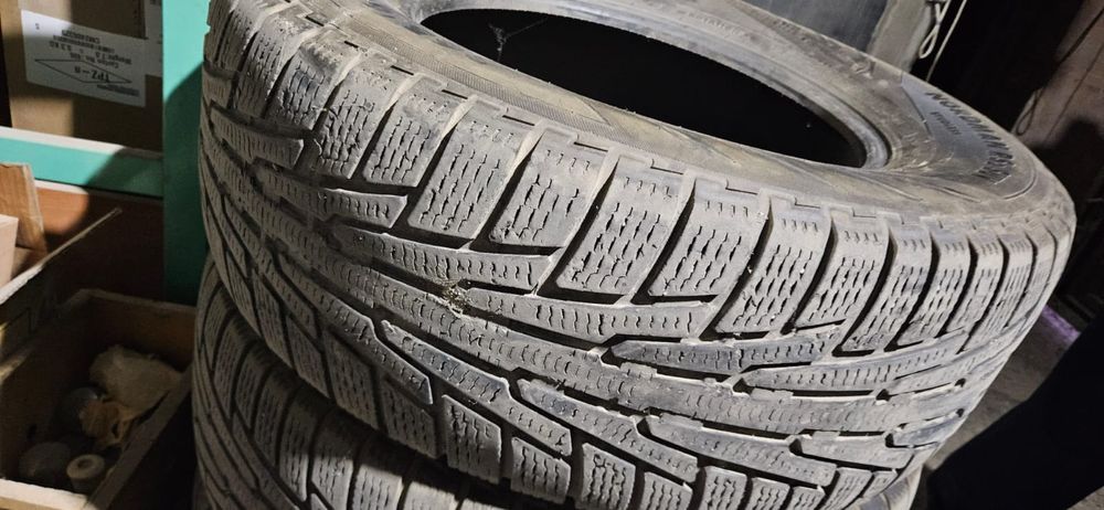 Продам резину 265.65.r17