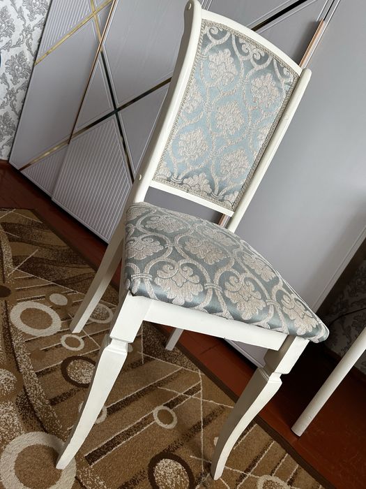 Стул в хорошем состоянии