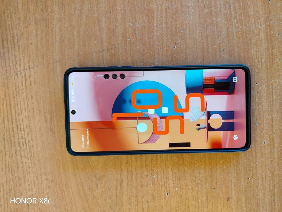 Poco F5 8/256 satiladi
