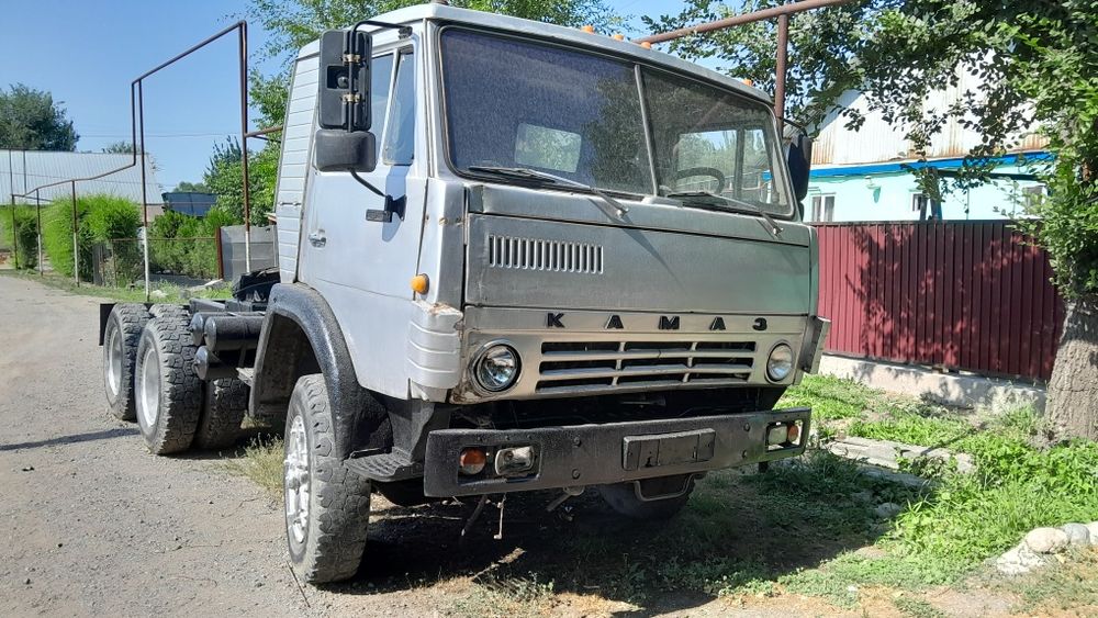 Камаз тягяч голько голова