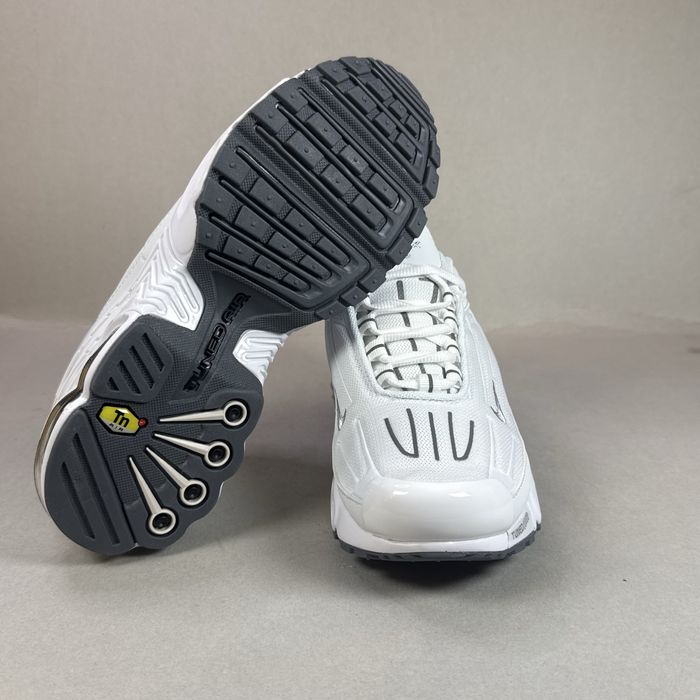 Nike Air Max Plus TN 3 White! НОВИ! Ориг