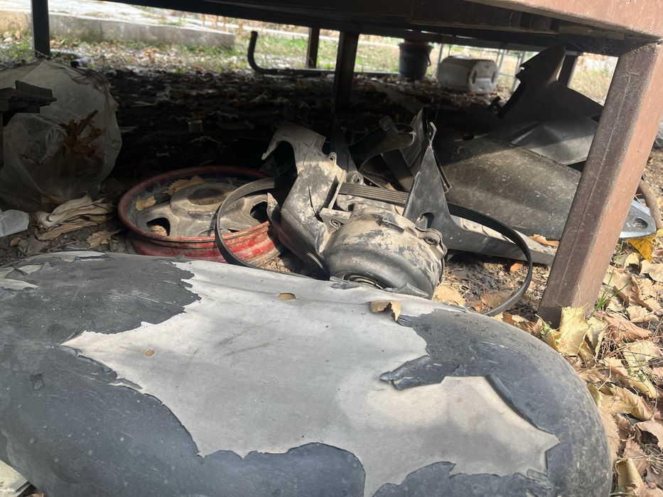 2 мопеда на запчясти