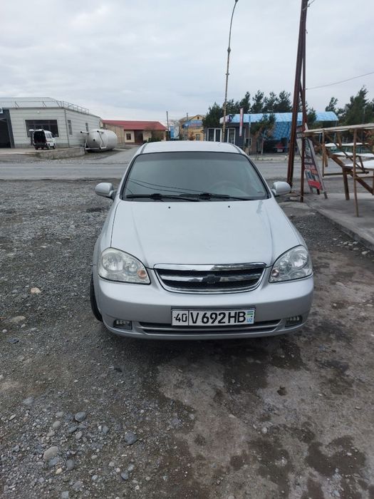 Lasetti sotiladi gen beriladi  xalati yaxshi