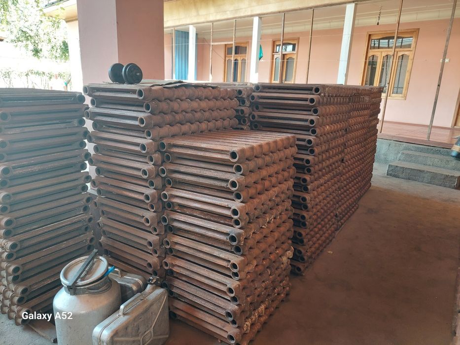 Чугун батареялар сотилади.