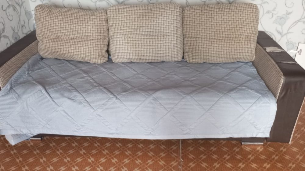 Продам диван за 10.000