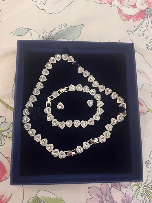 Set Swarovski angelic Ariana grande inima