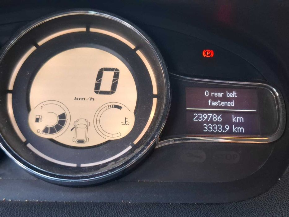 Renault Megane /2015/diesel/clima/revizii la timp/stare buna