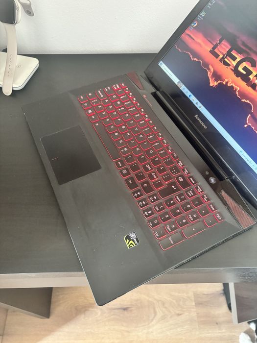 Laptop Lenovo Gaming• Procesor i7• 16gb ram• Placa Video 4gb • SSD 256