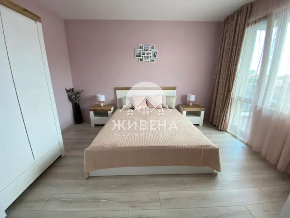 Продавам 2-стаен апартамент, с паркомясто, с. Кранево, площ 72 кв.м