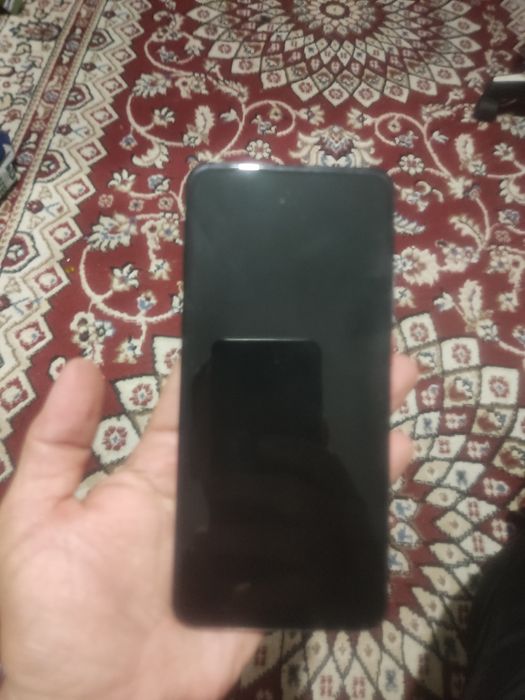 Продам Poco f2 pro 6/128