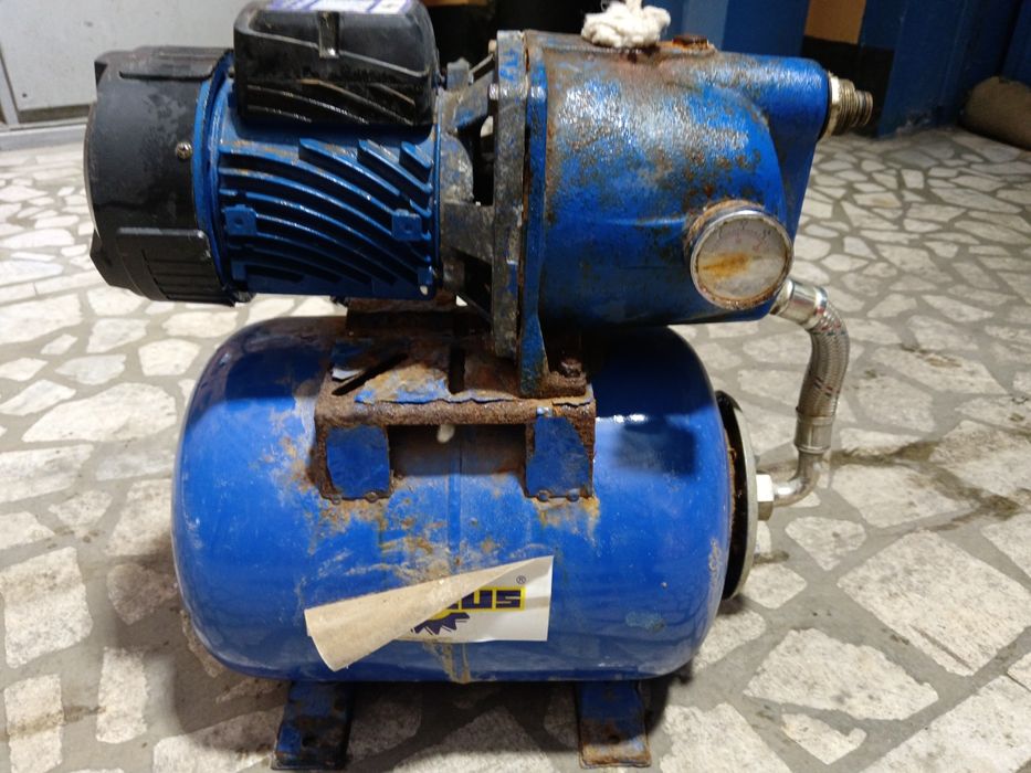 Насос водяной электрический