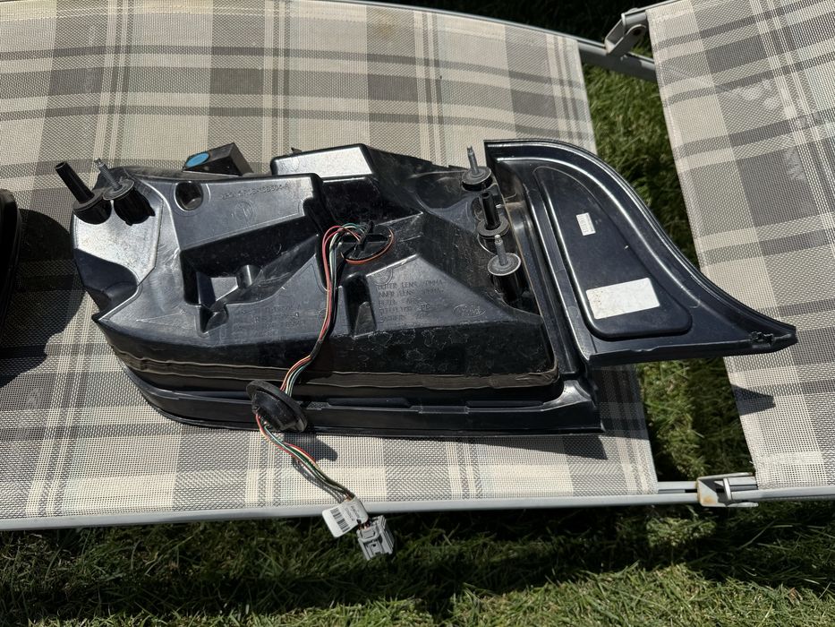 Vând Stopuri Ford Mustang (OEM)