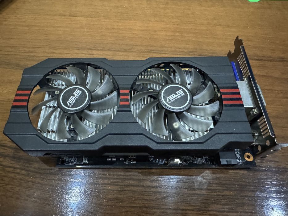 Видео карта Asus GTX750TI 2 GB