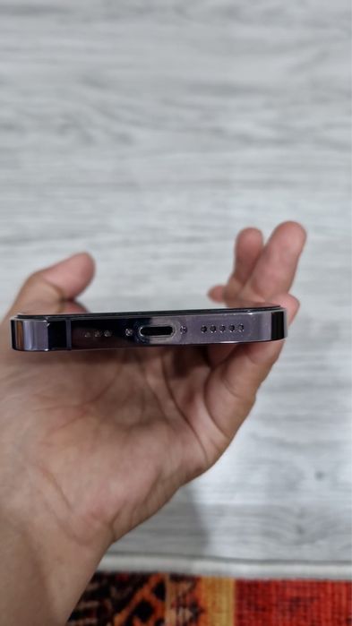 Продается iPhone 14 pro