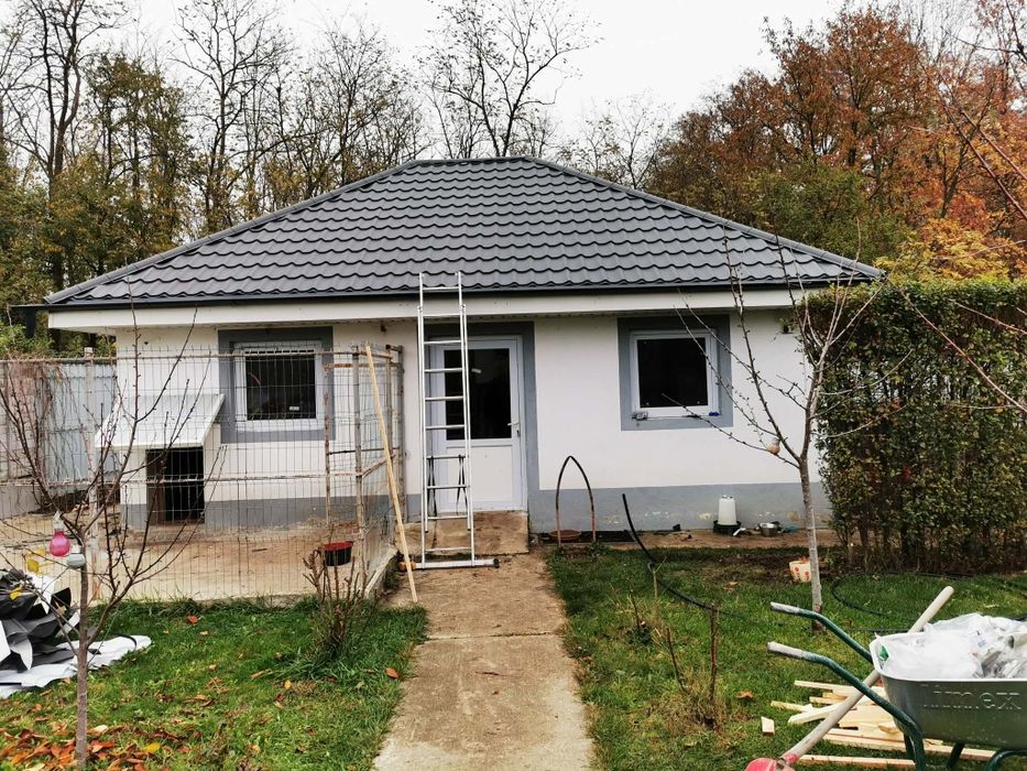 Firma de acoperis tigla metalica jgheaburi burlane reparații acoperisu