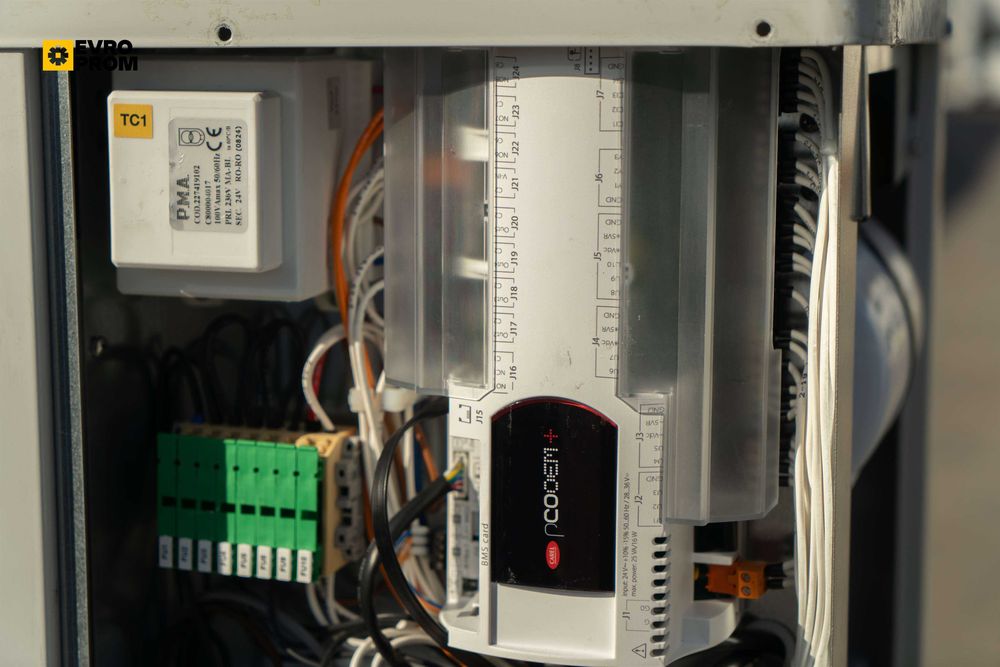 Chiller răcit cu aer CLIMAVENETA MECH-IB-G07 – 14.93 kW | chiller 15 kw pret | Nou | R32 | Modul hidraulic
