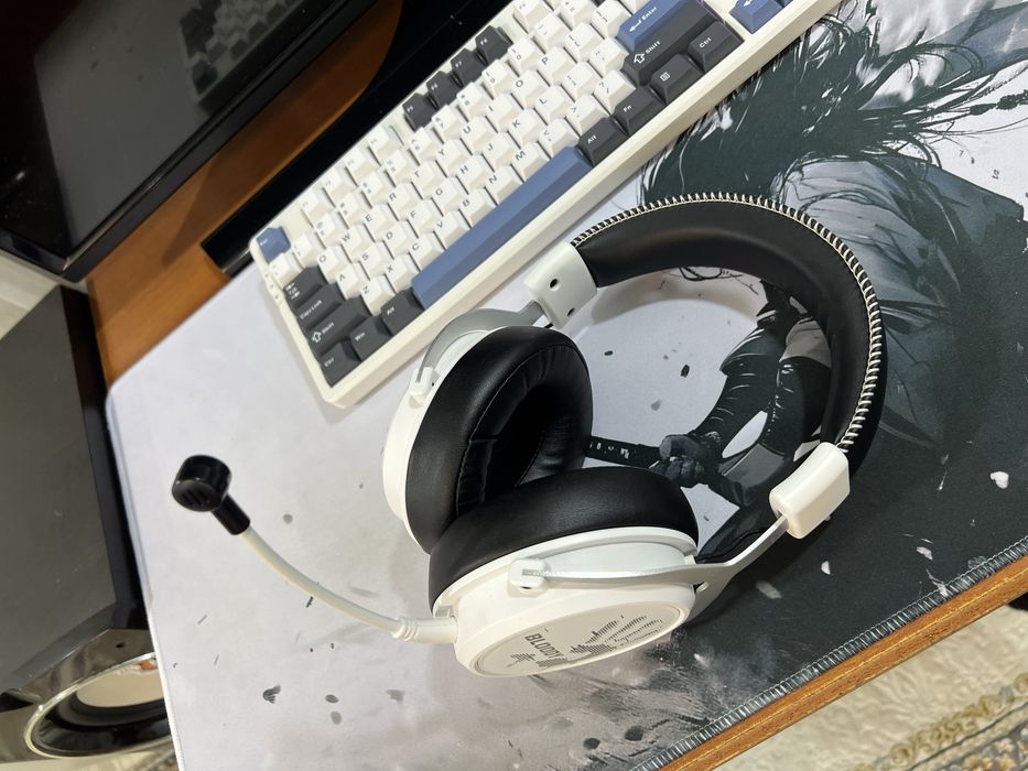 Продаются игровые наушники Bloody