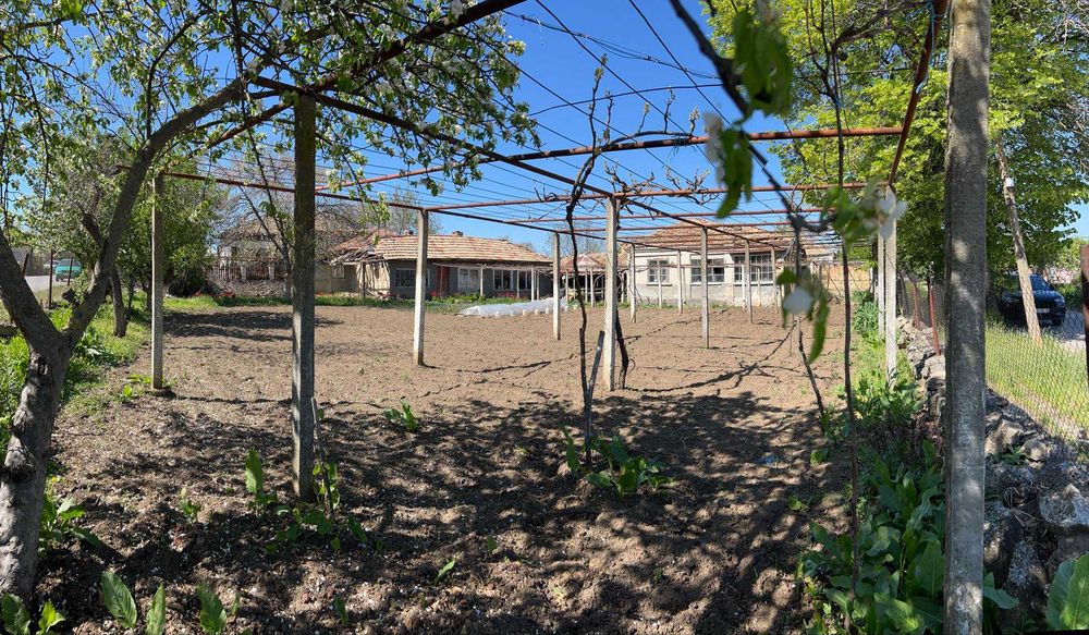 Продава се Къща в Каолиново - 834 кв.м за 36 €/кв.м - Снимка #12