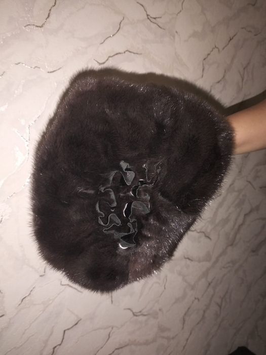 Продам норковую шапку