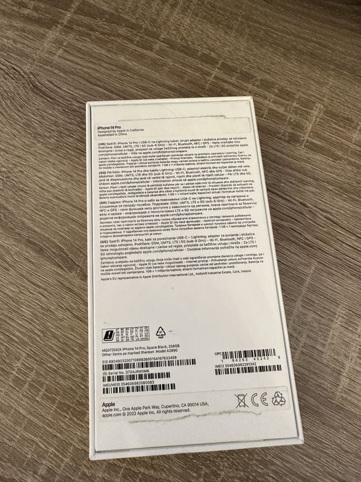 Продается Iphone 14 pro в идеале