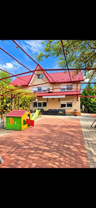 Vand casa proprietar Merei Buzau 2 dormitoare 2 bai 2 living