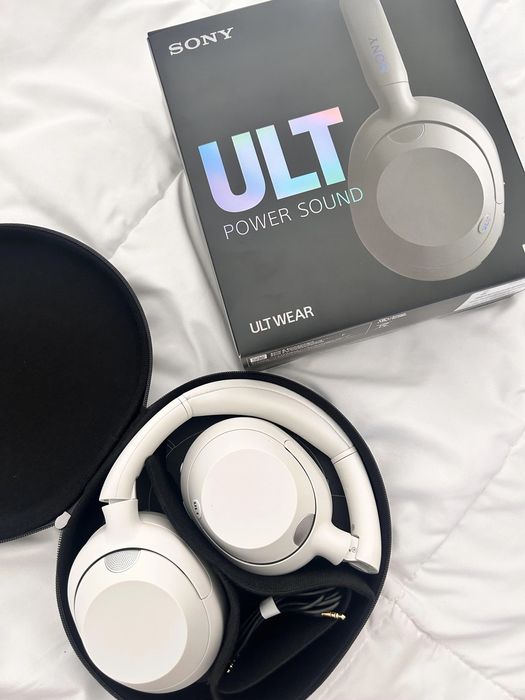 Sony Ult Wear белые